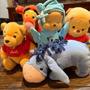 A lot of 5 Disney Winnie the Pooh and Friends Plush  - Yellow, Orange, Blue